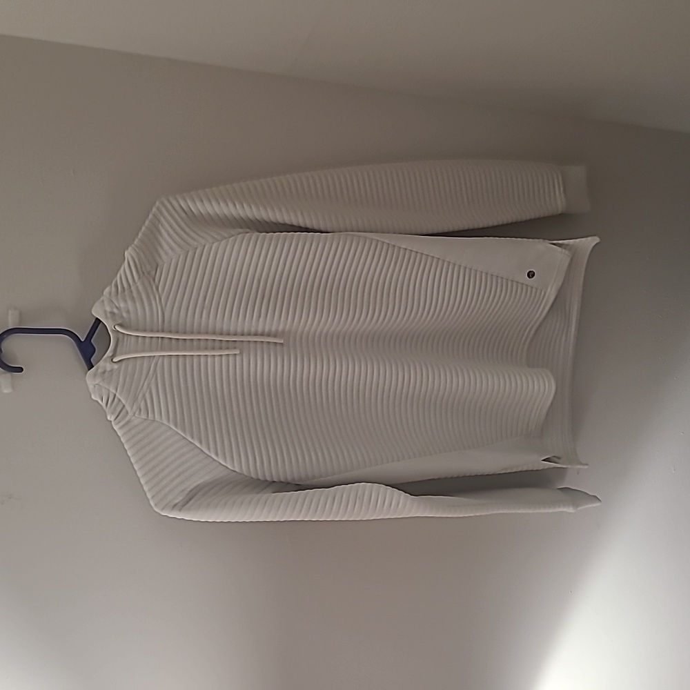 Men small hoody
